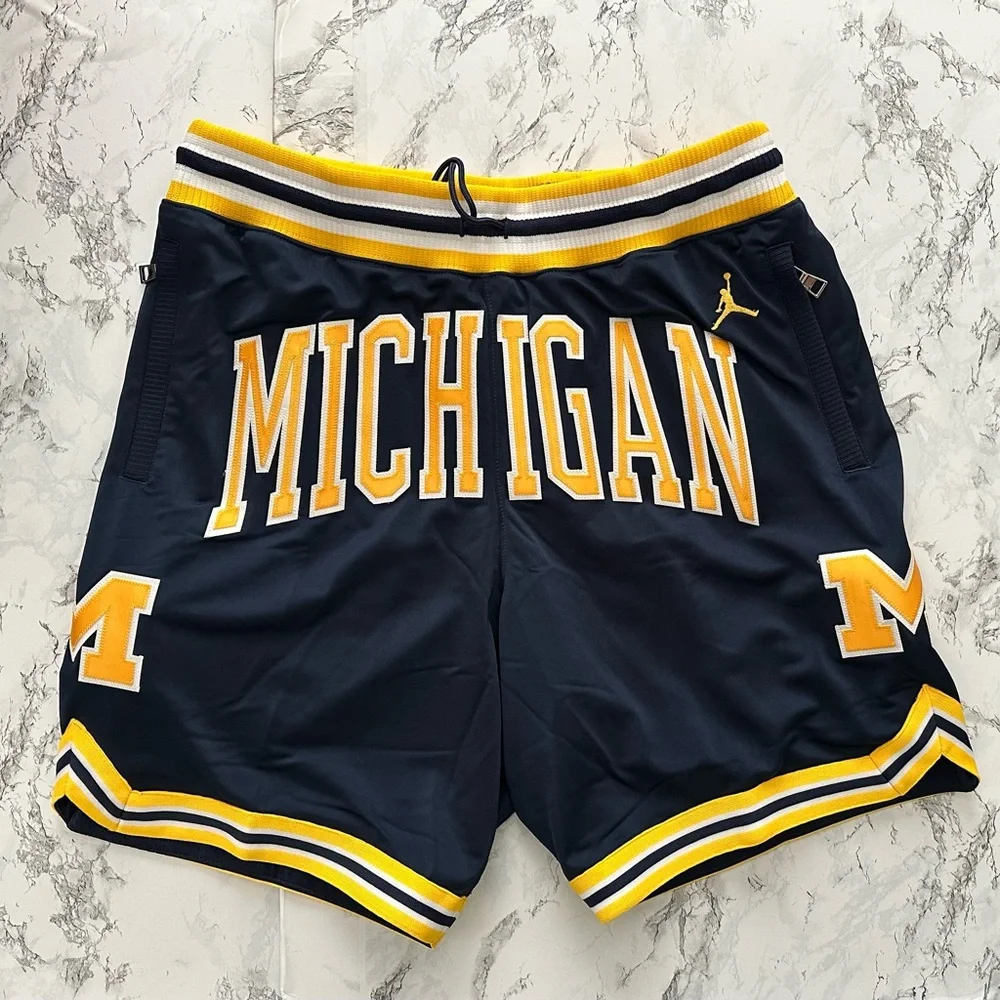 Michigan Wolverines Air Jordan x Just Don PE Athletic Shorts Men’s Size Medium